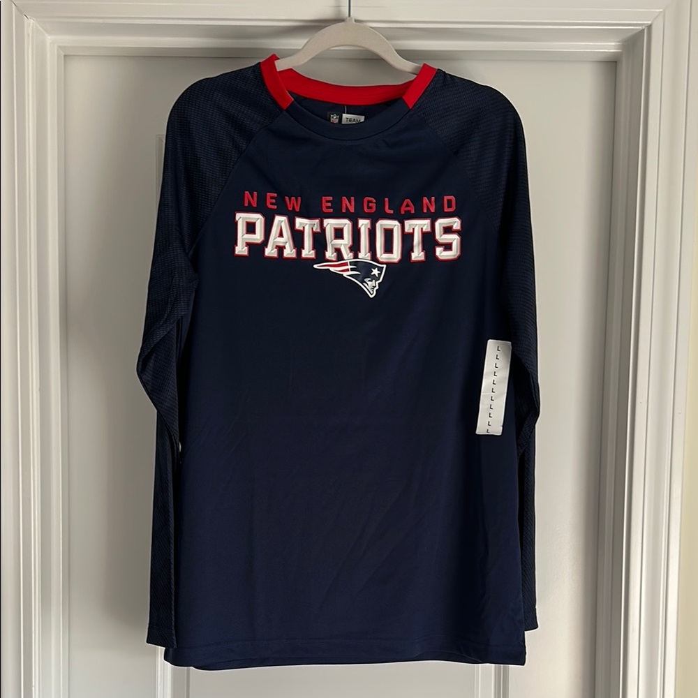 New England Patriots Long Sleeve Shirt